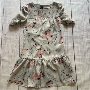Kimchi Blue Grey Floral Print Dress Size XS